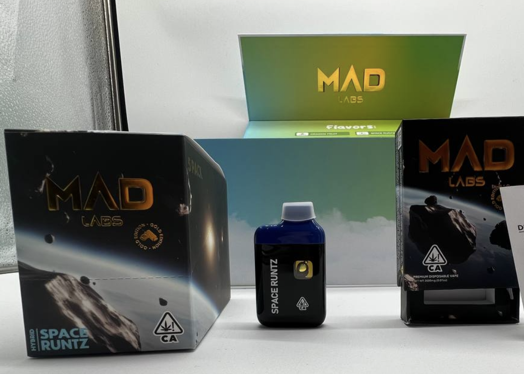 Mad Labs Disposable Vape - 2G - Diamonds Live Resin